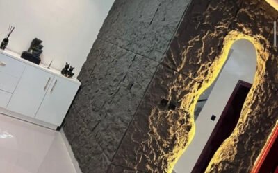 تصميم مداخل فلل وشقق فخمة في مكة باستخدام المرايات وبديل الحجر | دليلك الشامل للأناقة والرقي